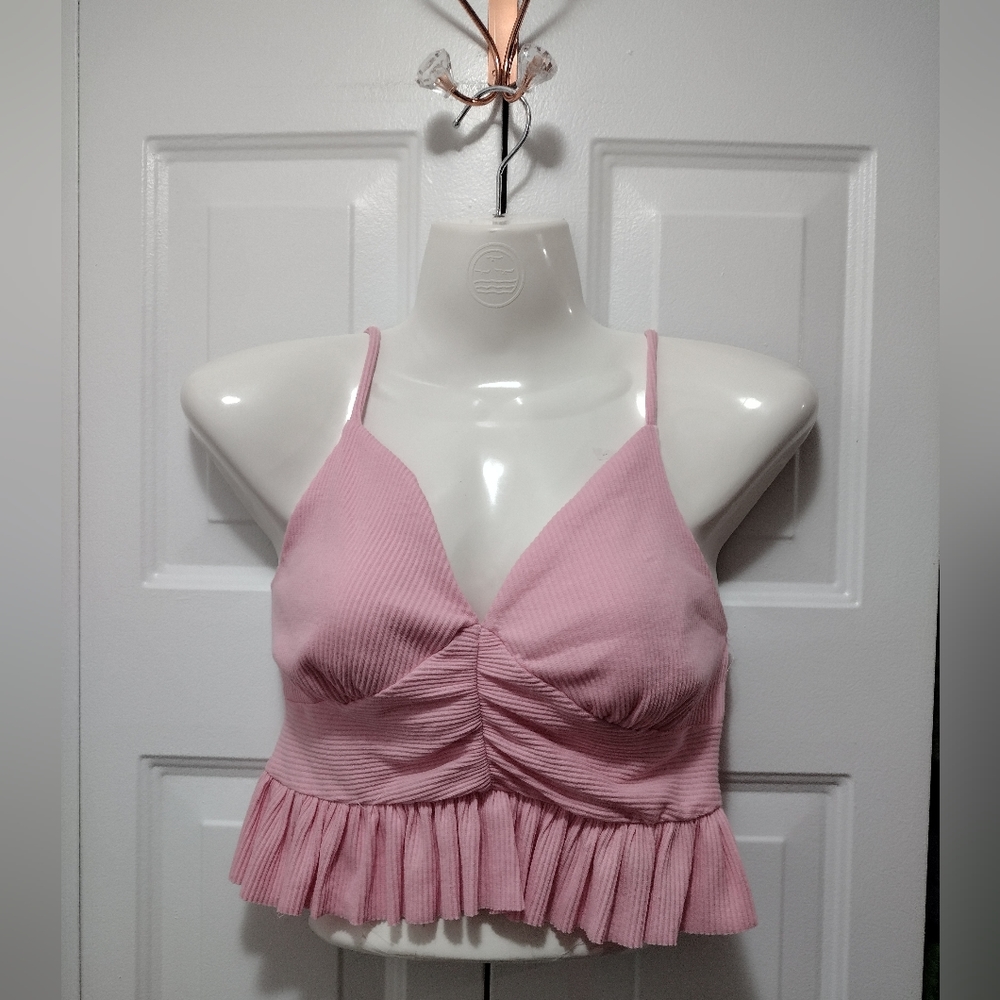 Hearts & Hips Pink Cropped Ruffle Baby Doll Style Tank Small NWT